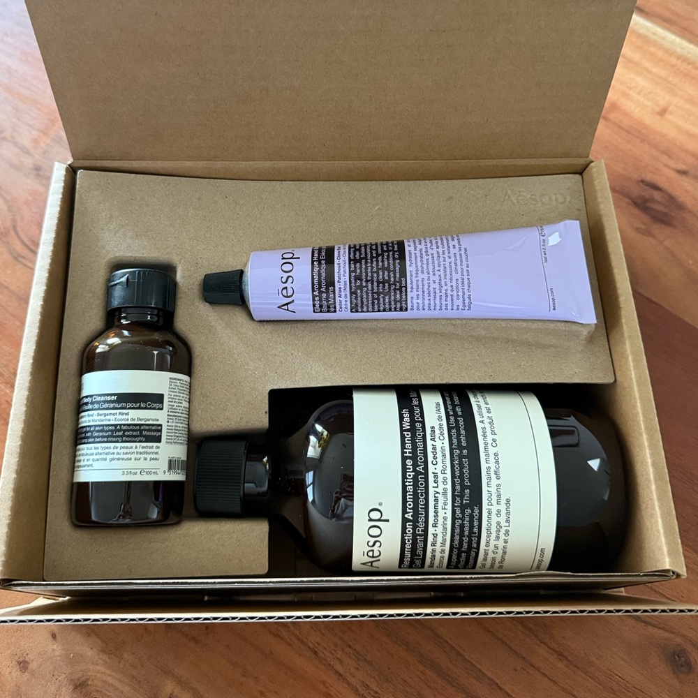 NEW Aesop Skincare Set